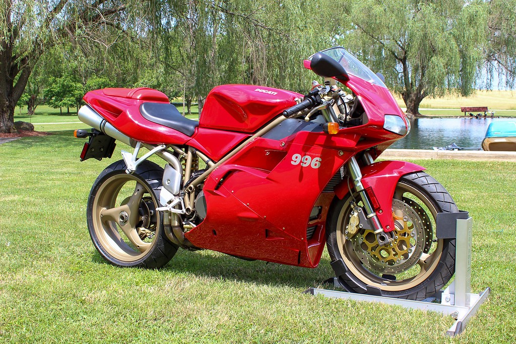 Ducati 996 como nueva