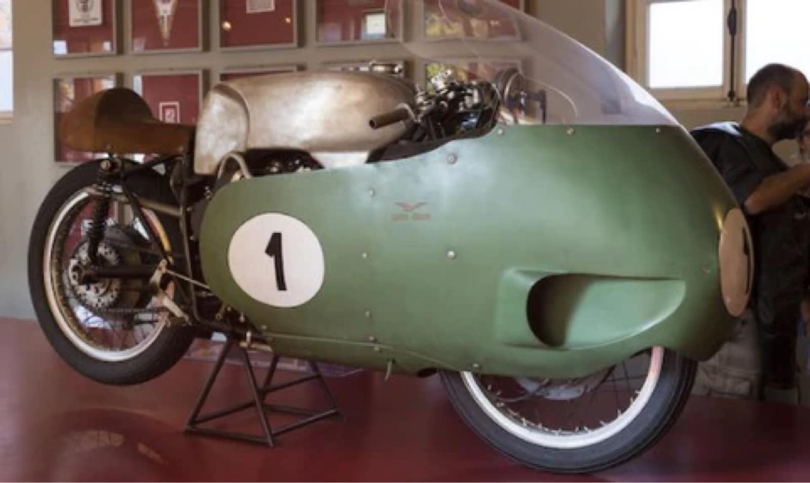 Honda Monkey Racer replica-1