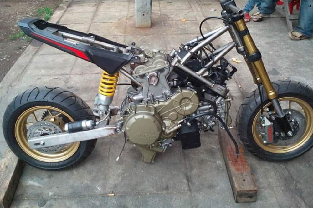 MSX 125 con motor de Ducati Panigale