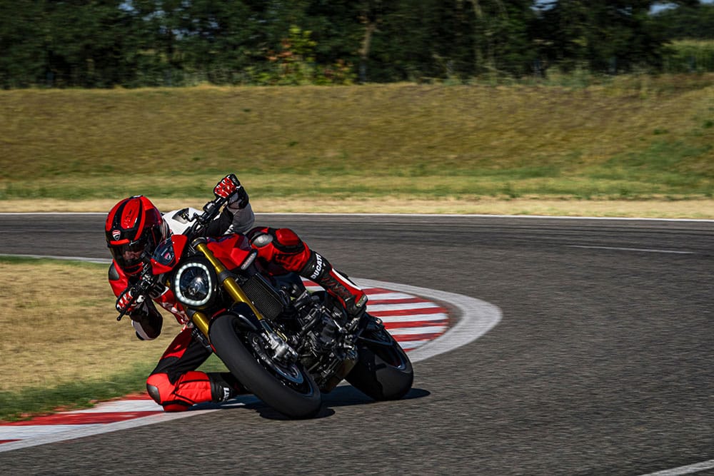 Ducati Monster SP 2023-8