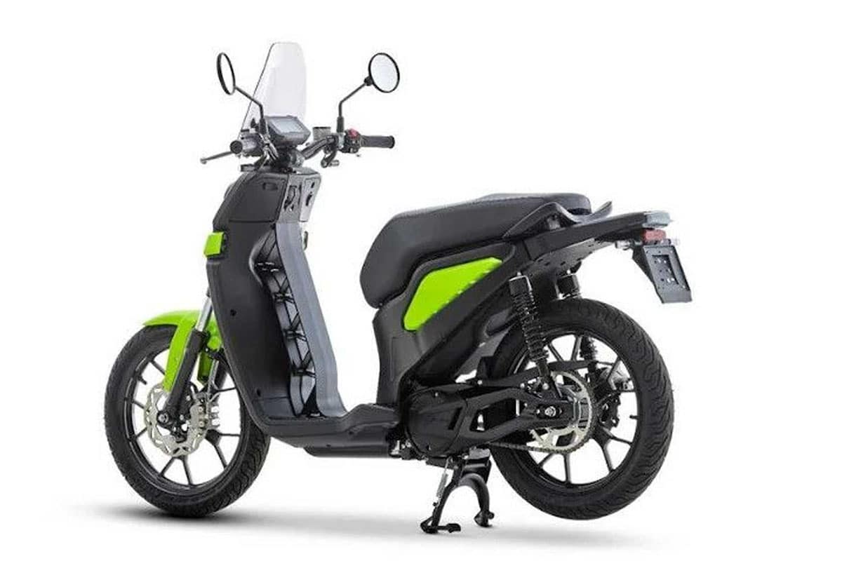 scooter eléctrico Fantic-1