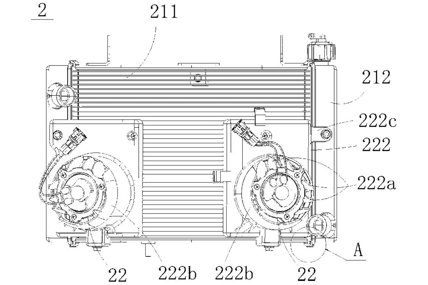 El radiador de la 1250NK está colocado en una posición convencional